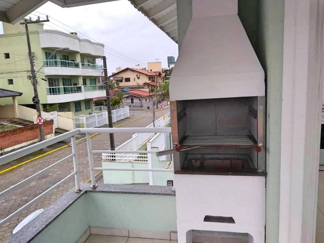 Ap 1 Dorm - Res Ilha Das Gales - Ate 4 Pessoas Lejlighed Bombinhas Eksteriør billede